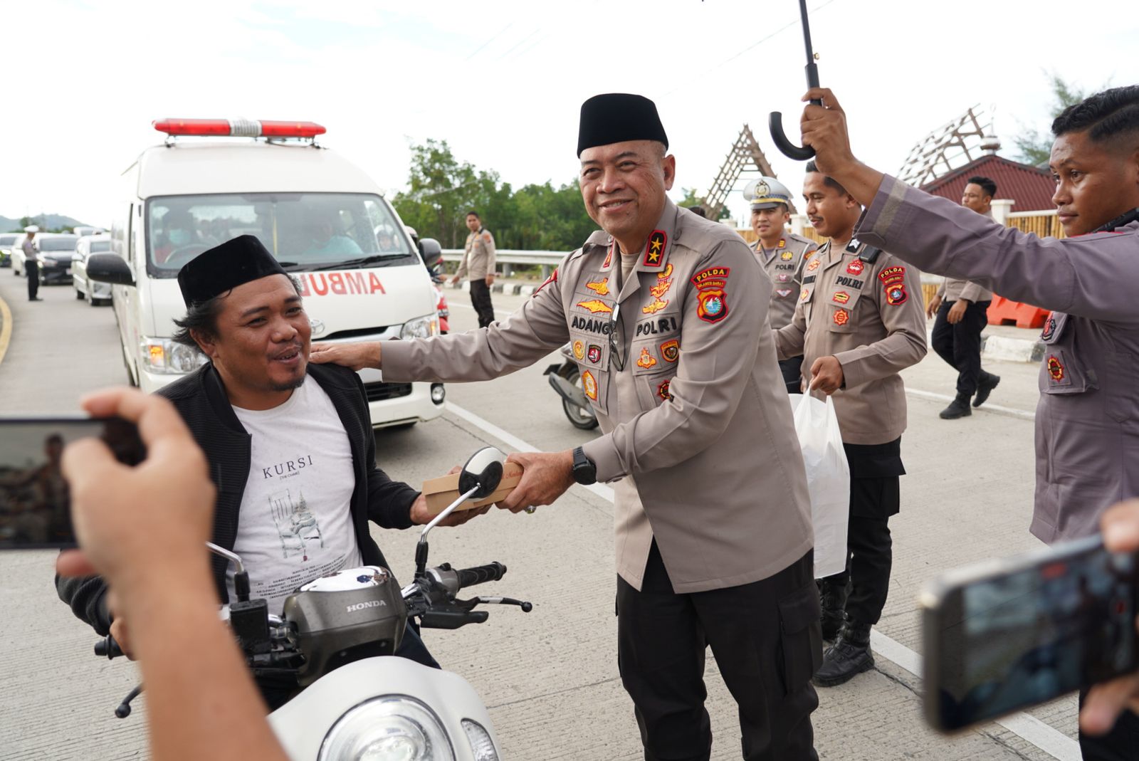 Kapoda Sulbar Ajak Media Bagi Takjil, Bersama Berbagi Keberkahan Ramadhan