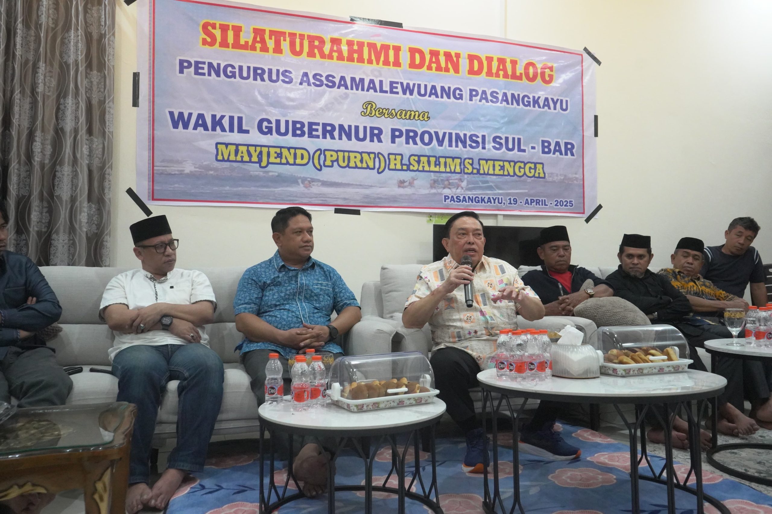 Wagub Sulbar Hadiri Dialog Assamalewuang Pasangkayu, Upaya Membangun Daerah yang Lebih Baik