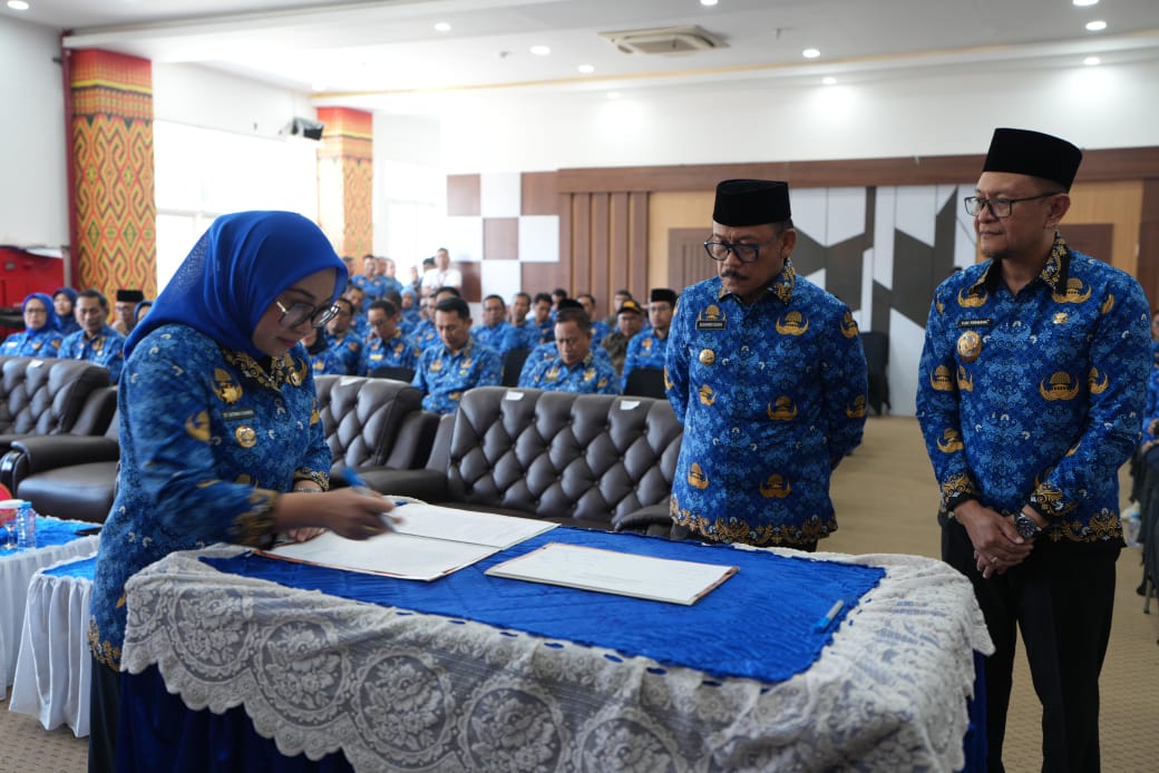 Gubernur Sulbar Janji Alokasikan Rp50 Miliar untuk Kabupaten Mamuju di 2026