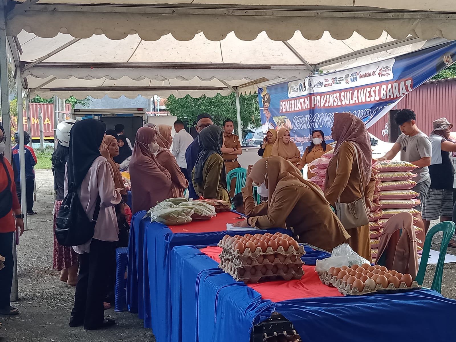 Gerakan Pangan Murah Pemprov Sulbar, Harga Beras Mulai Mengalami Penurunan