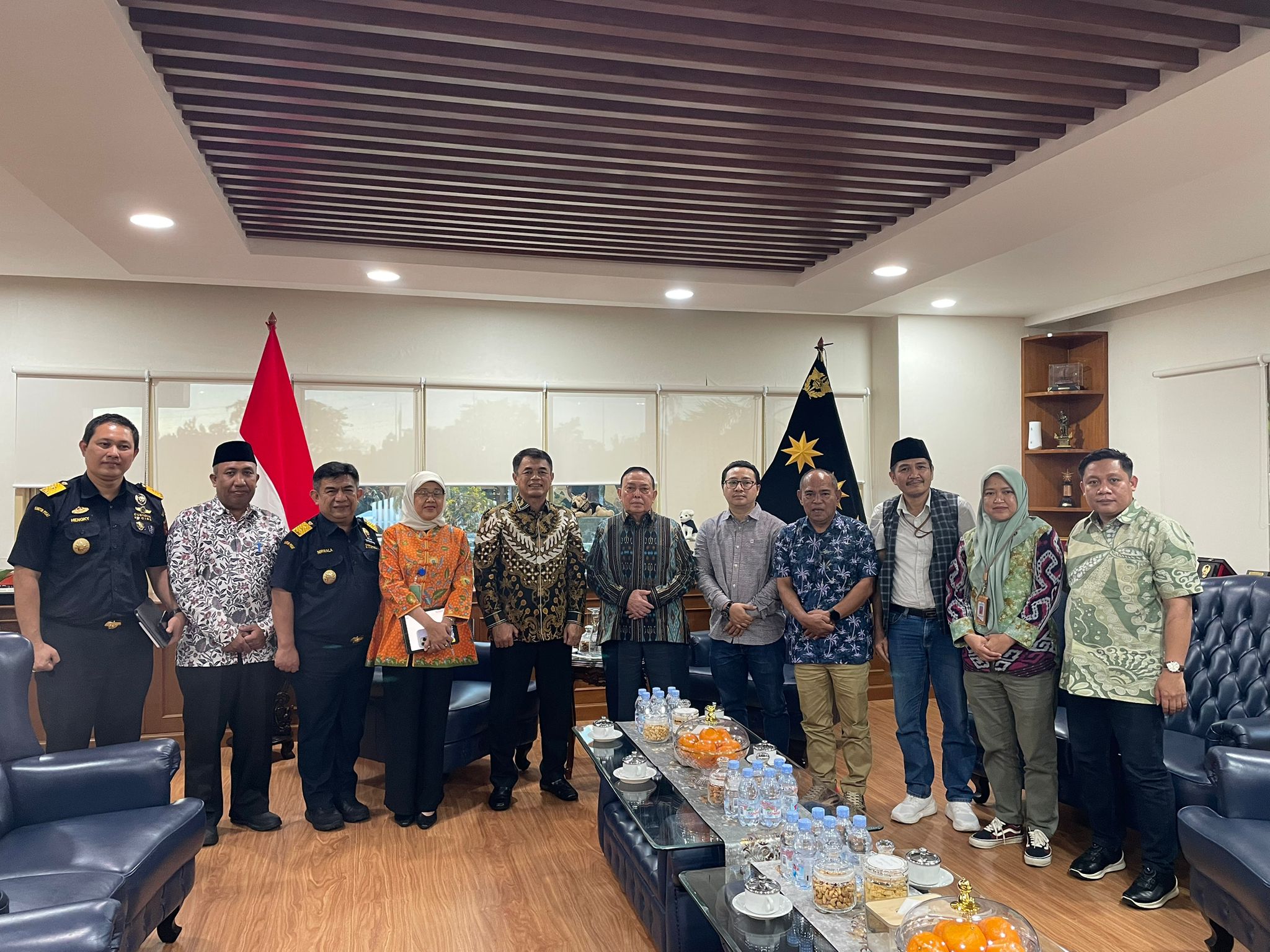 Wagub Sulbar Genjot Pertumbuhan Ekonomi, Bahas Pembentukan Kantor Bea dan Cukai