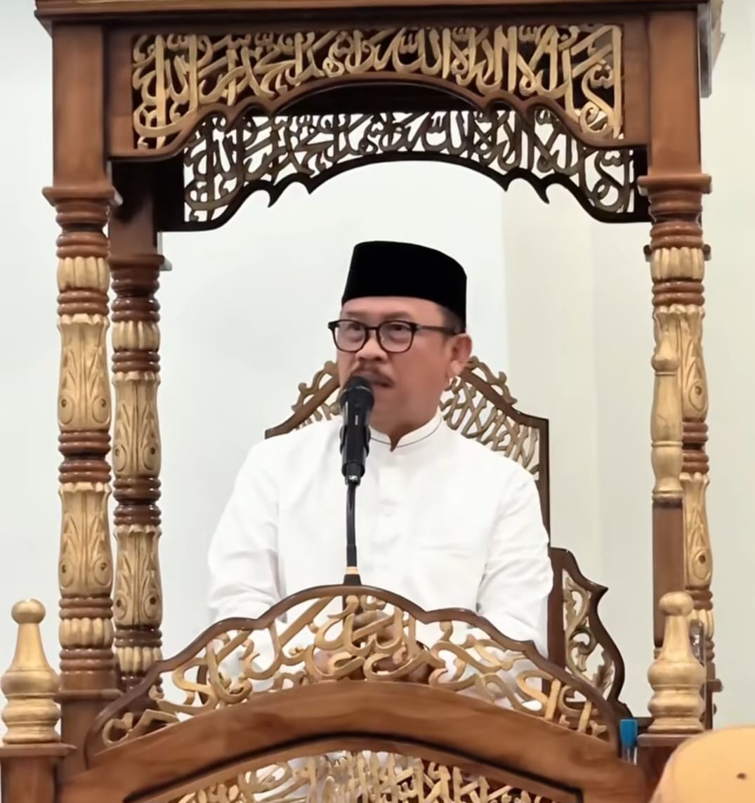 Salat Tarawih Perdana, Kenang Almarhum Wagub Salim S Mengga, Suhardi Duka: Perbaiki Kehidupan Selagi Masih Diberi Kesempatan