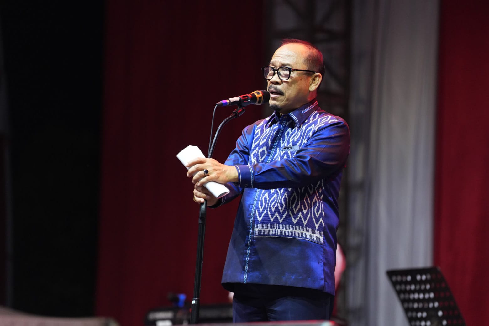 Prabowo Apresiasi Paskibraka Asal Sulbar, Gubernur Suhardi Duka Tegaskan Pentingnya Sekolah Rakyat